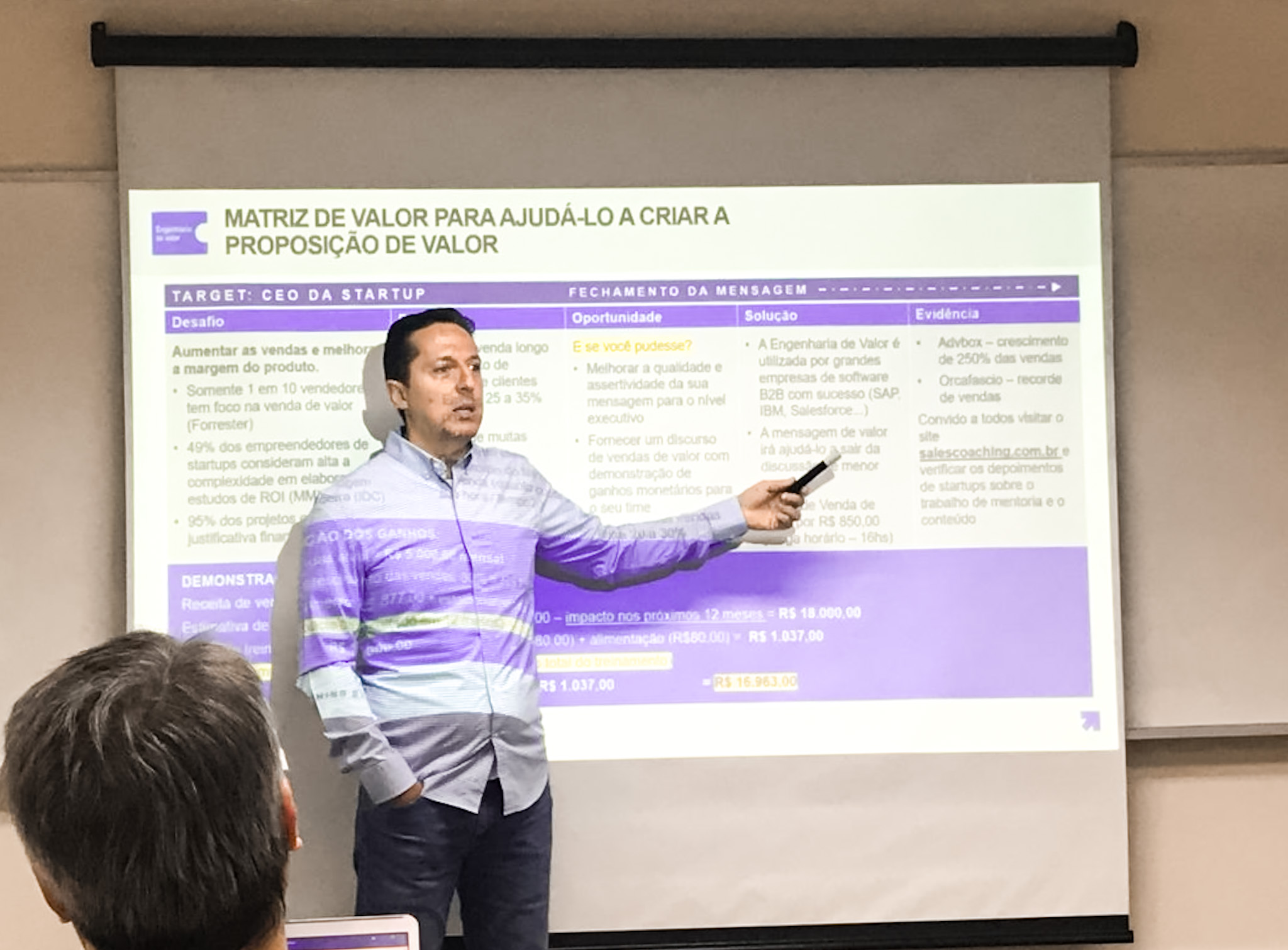 5 passos para um bom treinamento de vendas – afiando o time comercial